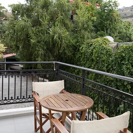 Aretousa Apartment
