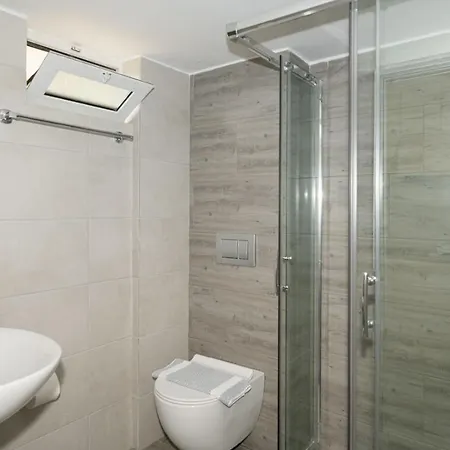 Aretousa Apartamento